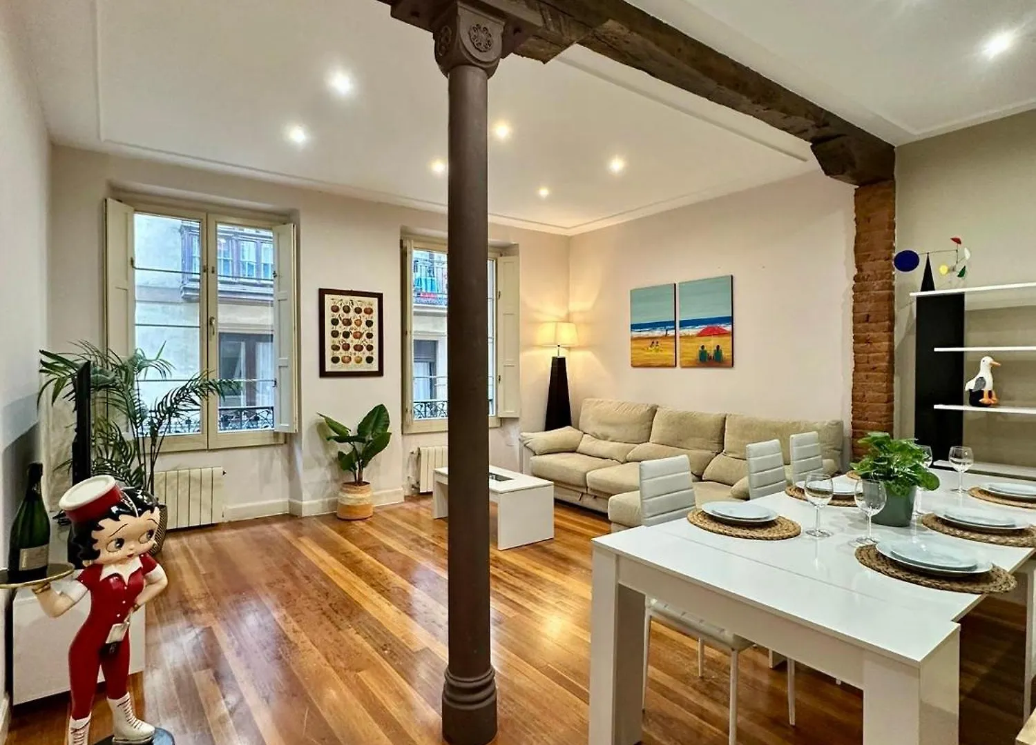 Apartment Old Town City Center By Sleep In Bilbao
